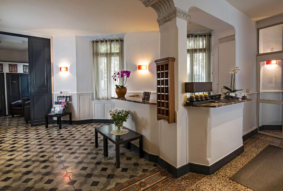 Best Western Le Comtadin Hotel in Carpentras