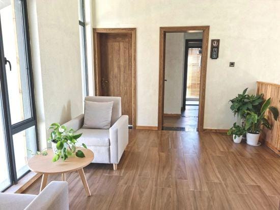 Miluo Wekoo Homestay Hotel in China