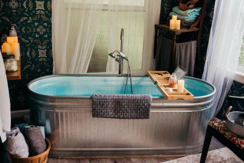 Taylor Creek Lodge Hotel in Gold Beach