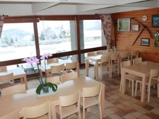 Hotel Les Charmilles Hotel in Besse-et-Saint-Anastaise