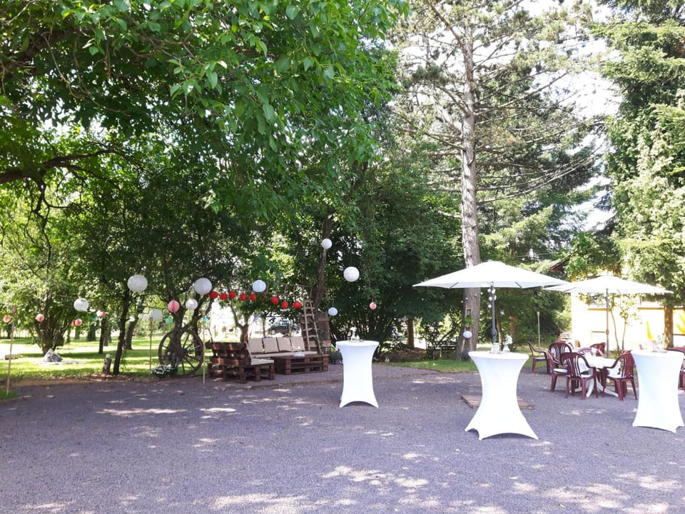 Locvillare Hotel in Trier-Saarburg