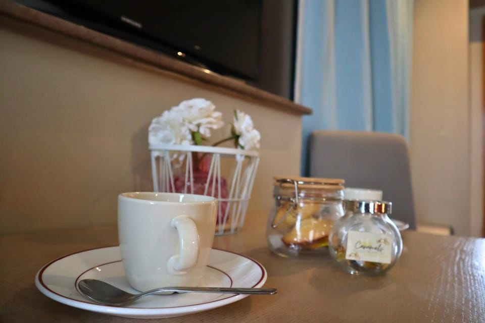 Studios & appartements confortables au centre de Bourbourg - gare a proximite Hotel in Hauts-de-France