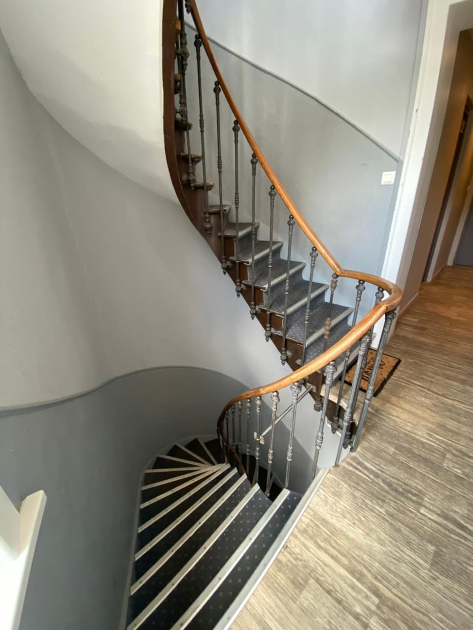 Studios & appartements confortables au centre de Bourbourg - gare a proximite Hotel in Hauts-de-France