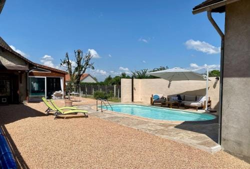Le Mas aux Papillons Hotel in Bourgogne-Franche-Comté