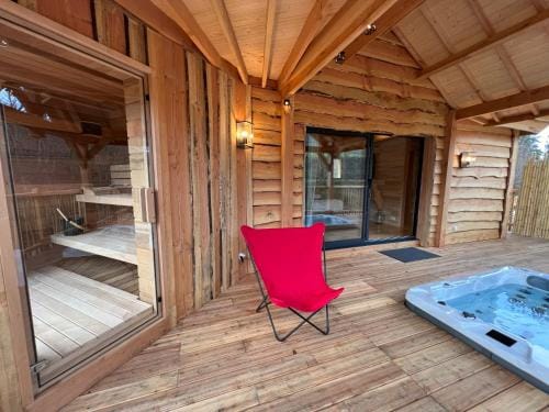 Les Cabanes Suspendues Lodge in Auvergne-Rhône-Alpes