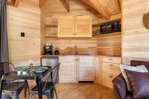 Les Cabanes Suspendues Lodge in Auvergne-Rhône-Alpes