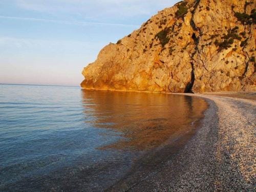 Costa Varda Apartments Hotel in Euboea