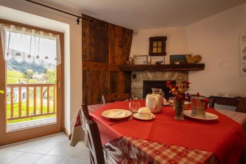 Eco Dimora Baltea - Affittacamere al Verde villaggio di Rumiod Hotel in Aosta Valley, Italy