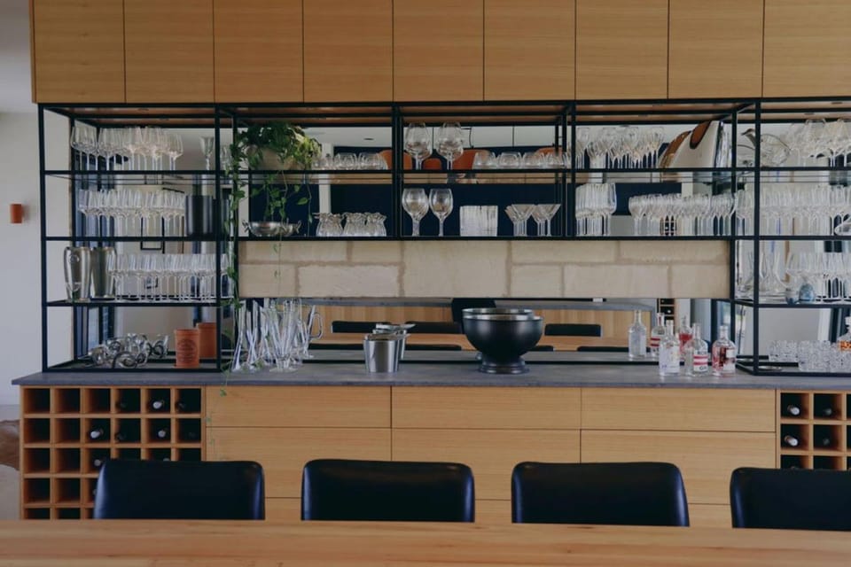 Bar/lounge