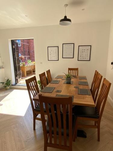 Brooklands Guest House Hotel in Llandrindod Wells