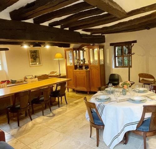 EVERGREEN GuestHouse Hotel in Giverny