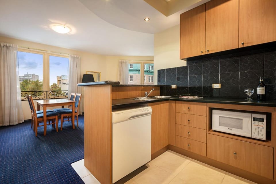 Quest Savoy Apartment hotel in Hobart