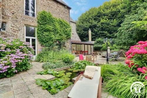 Manoir de l'Angelus Hotel in Brittany
