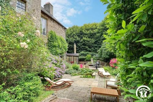 Manoir de l'Angelus Hotel in Brittany