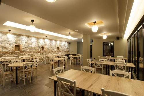 Bujtina KOEL Hotel in Vlorë County, Albania