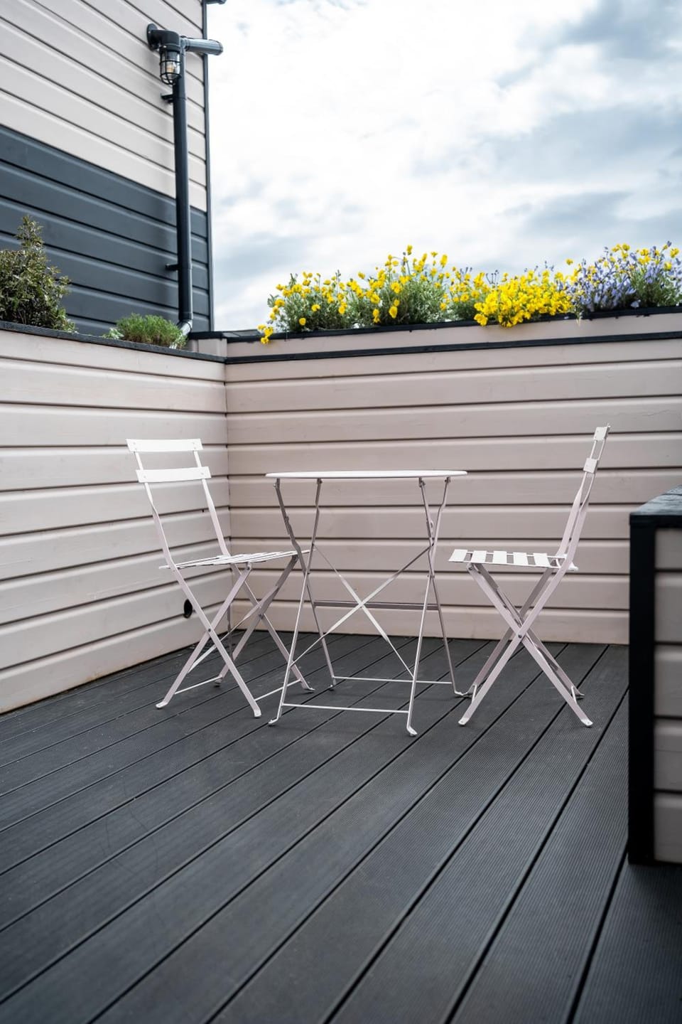Goodstay Lodges by Urban Space Lodge in Barry