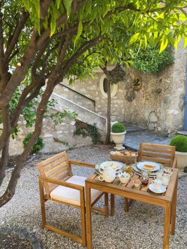 Le Jardin D'Elma Hotel in Vence