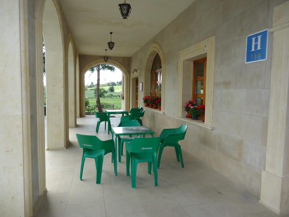Bar/lounge