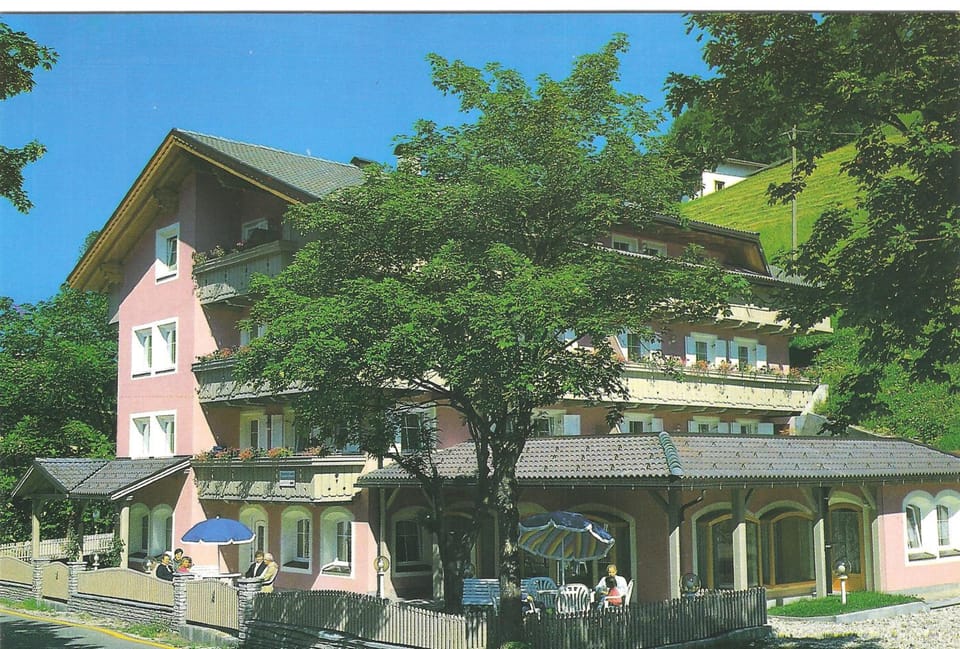 Residence Alpenrose Hotel in Sexten
