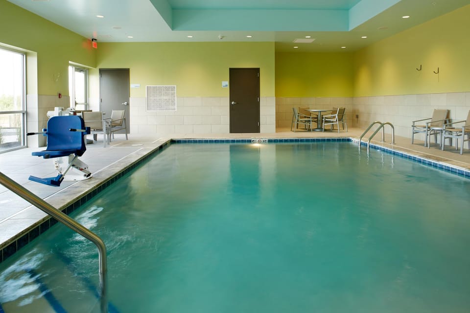 Holiday Inn Express and Suites Cincinnati North Liberty Way By IHG Hotel in Ohio