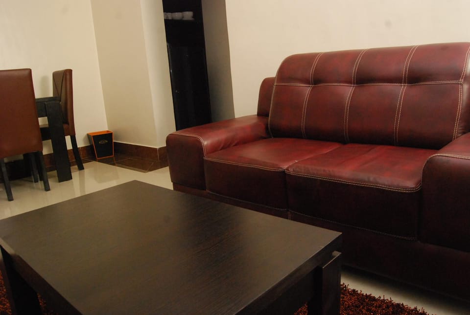 Grand Bee Apartment and residence Apartment hotel in Lagos