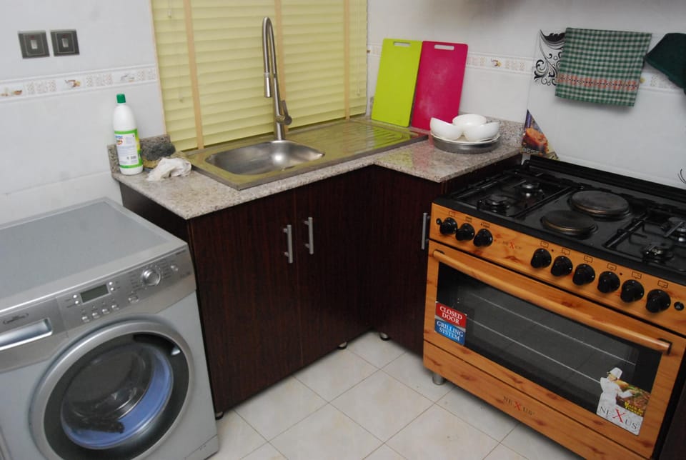 Grand Bee Apartment and residence Apartment hotel in Lagos