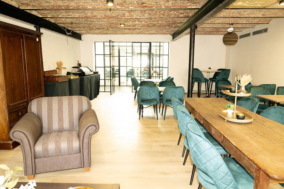 HVN10 - Near Antwerp Hotel in Antwerp