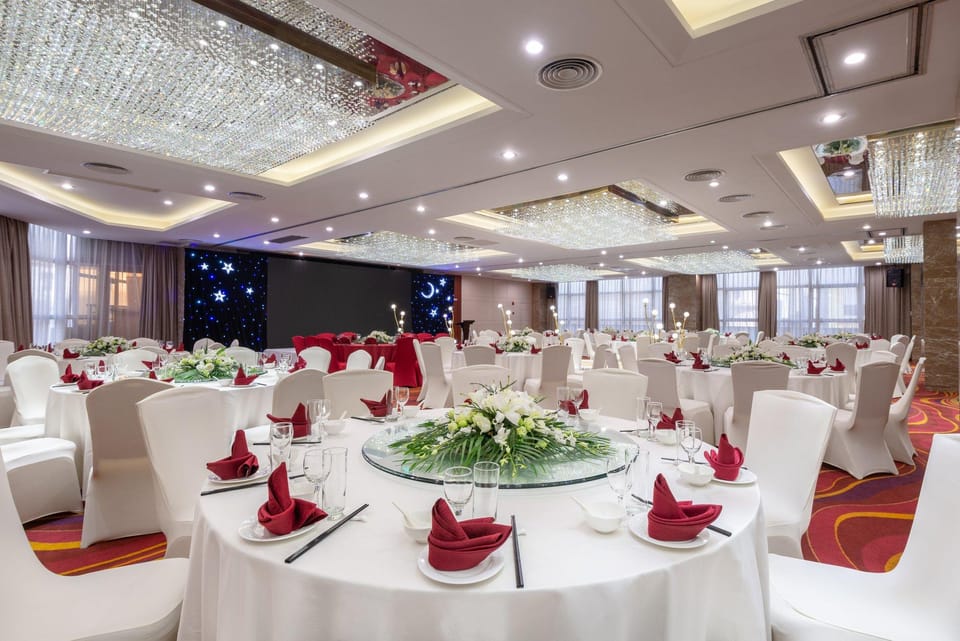 Holiday Inn Shanghai Vista By IHG Hotel in Shanghai