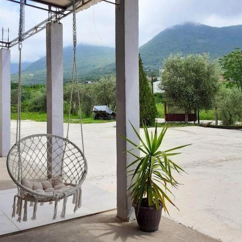 Apartments DEA Hotel in Montenegro
