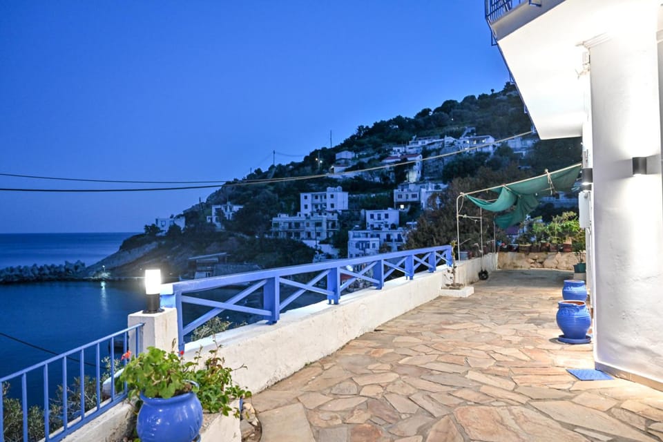 Ikaria Therma Blue Apartment hotel in Icaria
