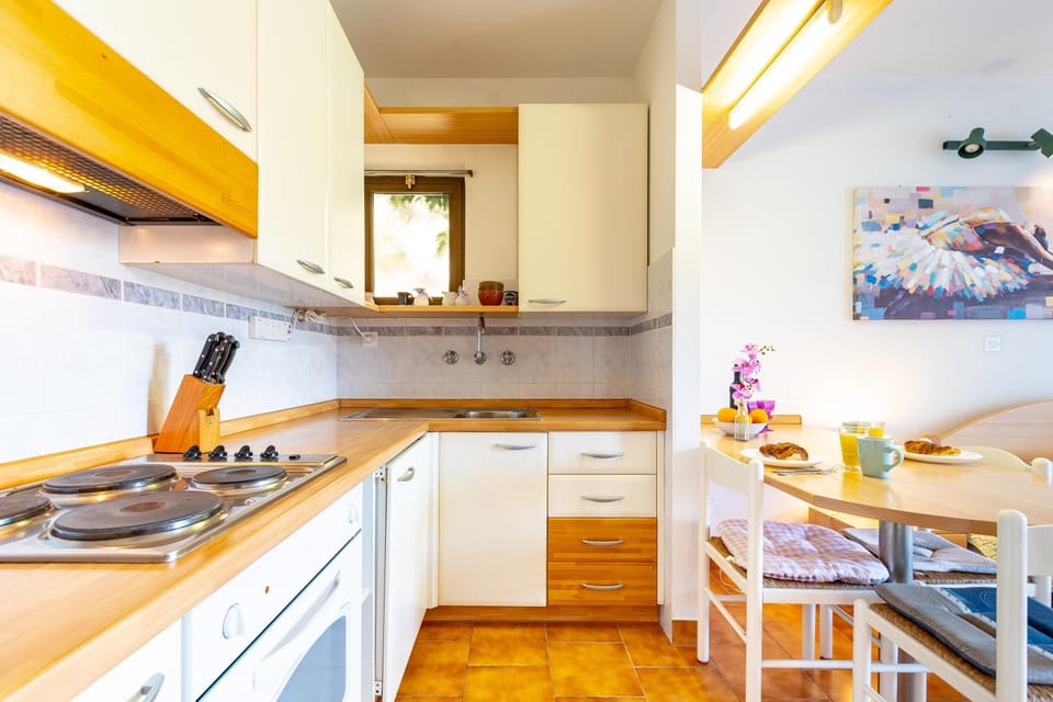 Apartments Tri Zala Hotel in Dubrovnik-Neretva County