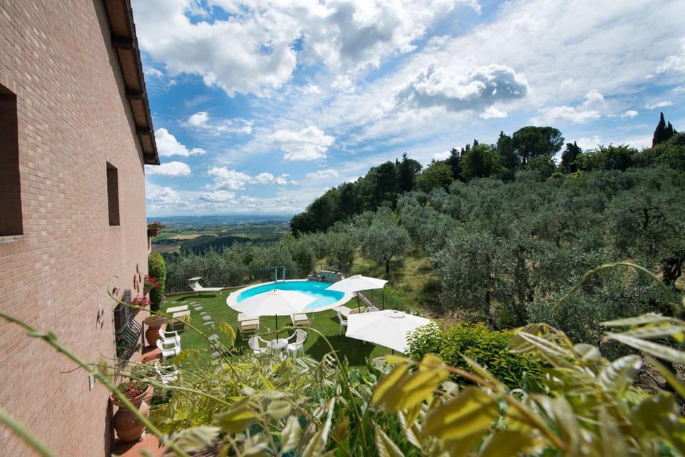 Casa Lari Hotel in Tuscany