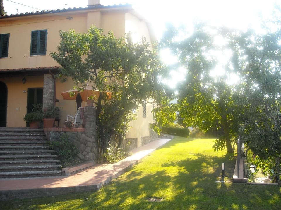 Agriturismo La Corte Hotel in Pistoia
