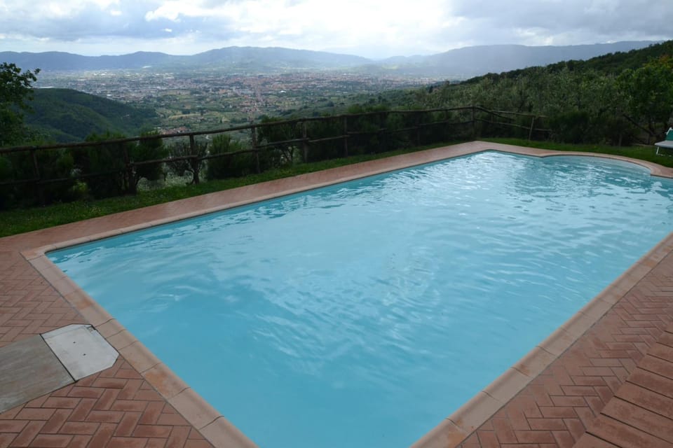 Agriturismo La Corte Hotel in Pistoia