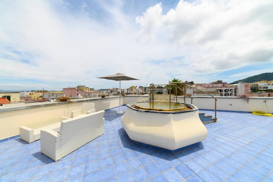 Hotel Terme Oriente - Beach & SPA Hotel in Ischia