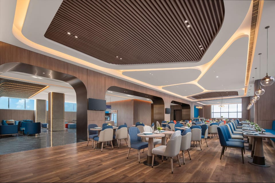 Holiday Inn Express Nanjing Jiangbei Wonhall Mall By IHG Hotel in Nanjing