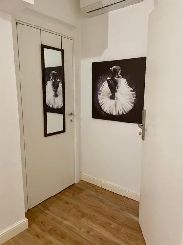 Chambre moderne, proche Monaco Hotel in Avenue du Carnier