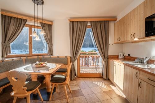 Residence Cesa Ladina Hotel in Ortisei