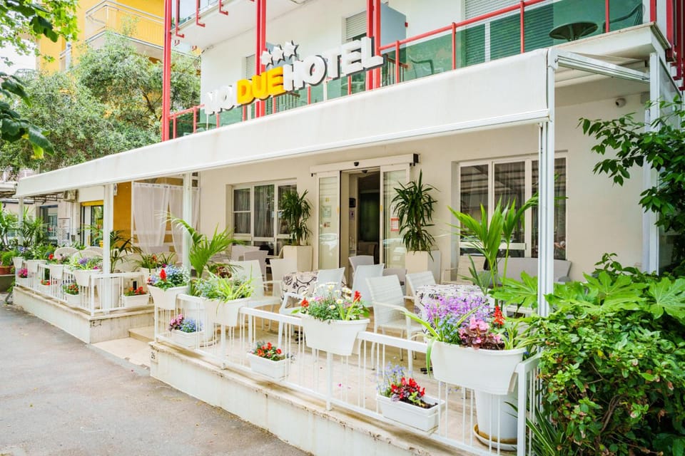 NOIDUE Hotel Hotel in Rimini