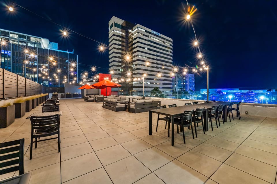 Hotel Mai - Downtown Long Beach Hotel in Long Beach