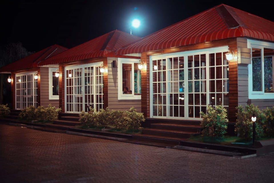 HM Hotel & Resort Hostel in India