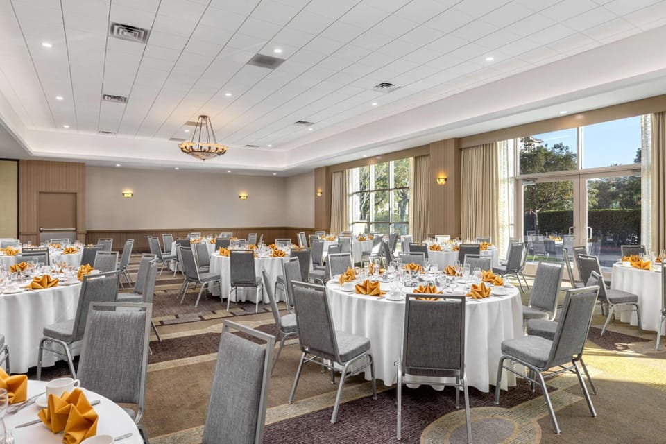 Embassy Suites by Hilton Anaheim South Hotel in Garden Grove