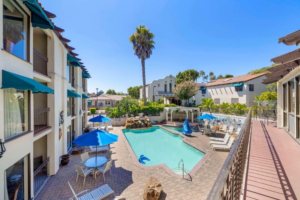 Best Western Casa Grande Inn Hotel in Grover Beach