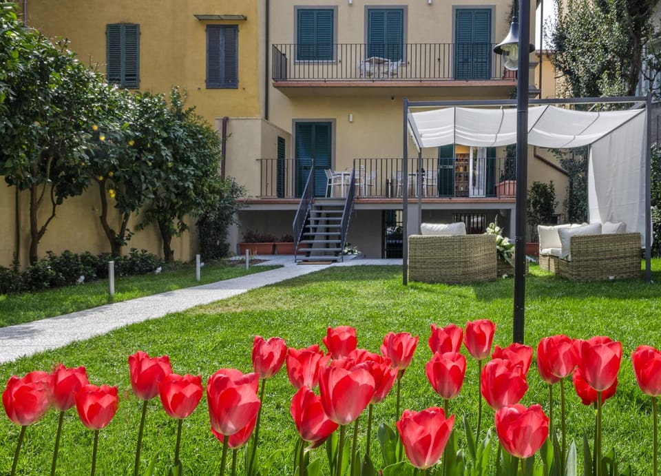 Palazzo Cini Luxury Rooms in Pisa Hotel in Pisa