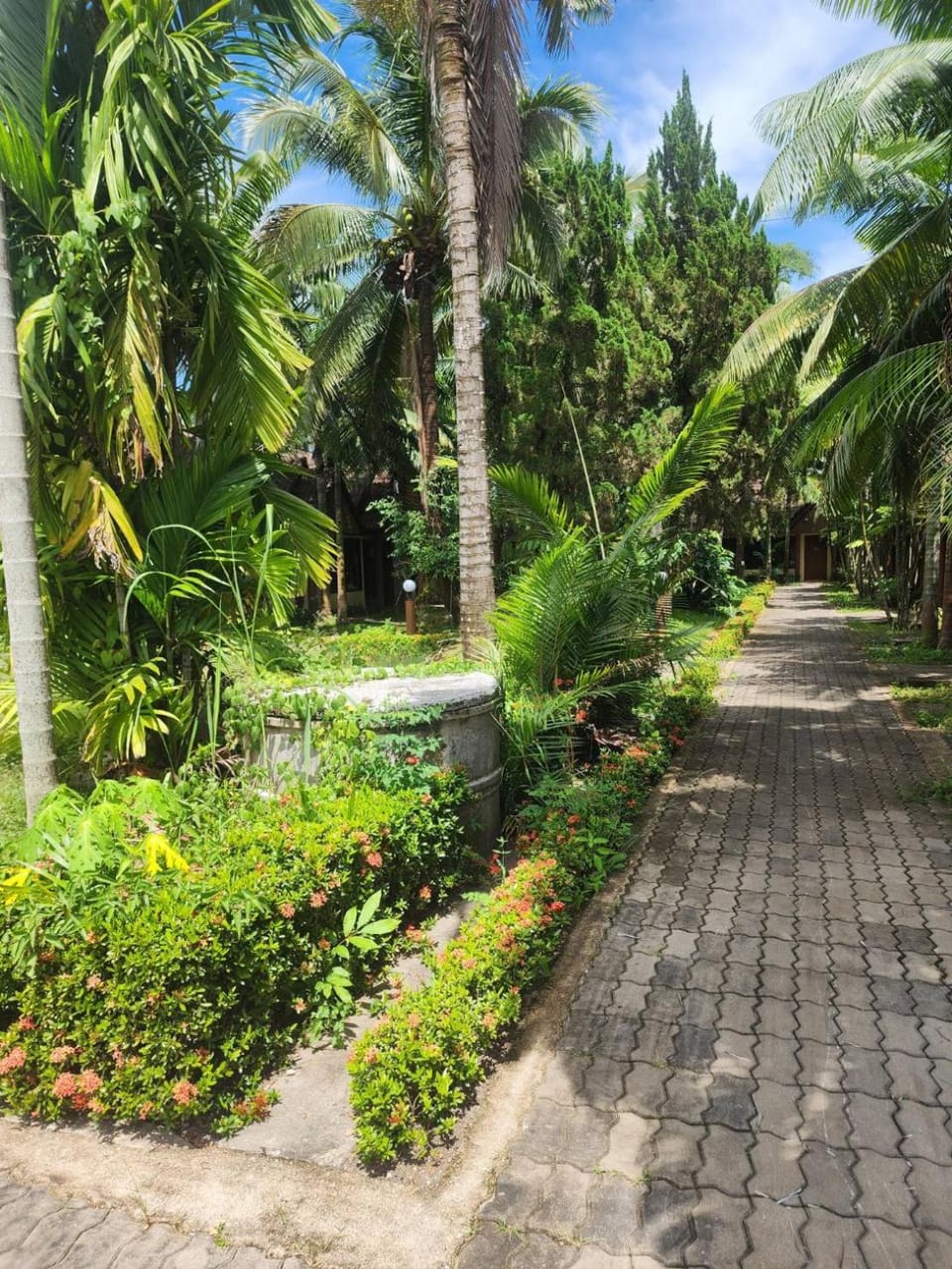 Amorn Inn Resort Hotel in Thailand