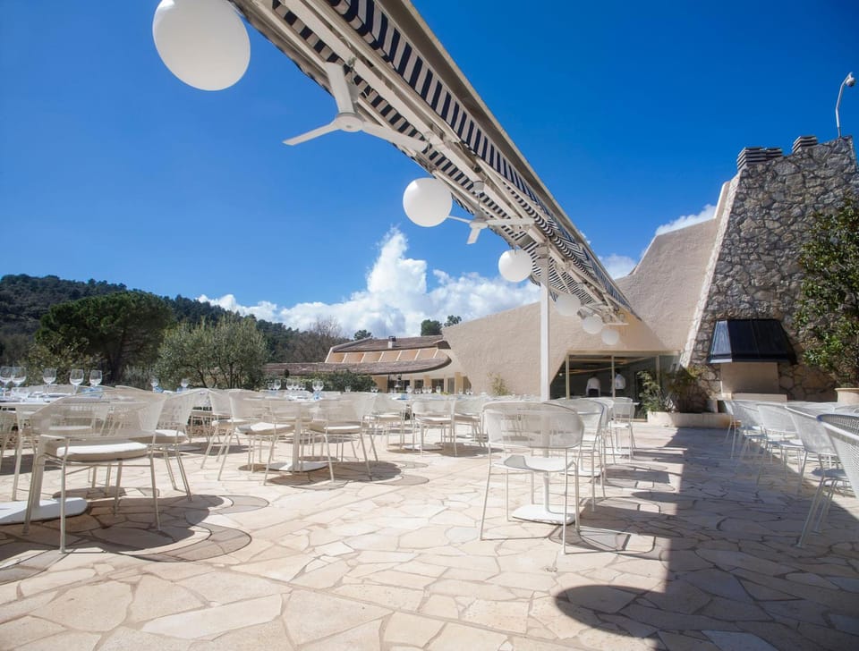 Hotel Restaurant La Vague de Saint Paul Hotel in Saint Paul de Vence