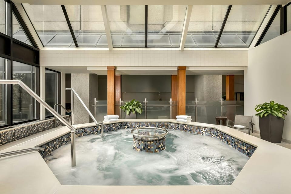 Le Centre Sheraton Montreal Hotel Hotel in Montreal
