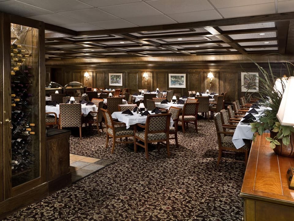 Bismarck Hotel and Conference Center Hotel in Bismarck