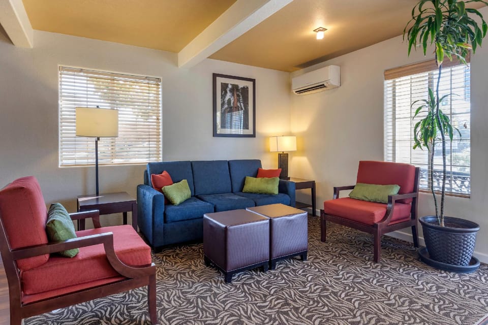 Comfort Inn Bishop Hotel in Bishop