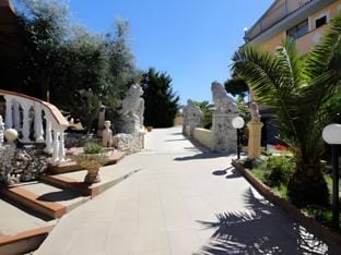 Residence Parco del Sole Hotel in Rodi Garganico